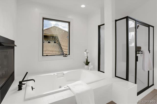 9486 La Costa Lane