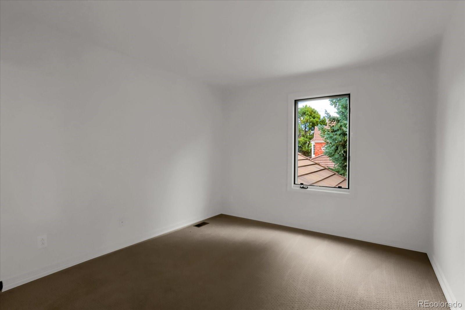 9486 La Costa Lane
