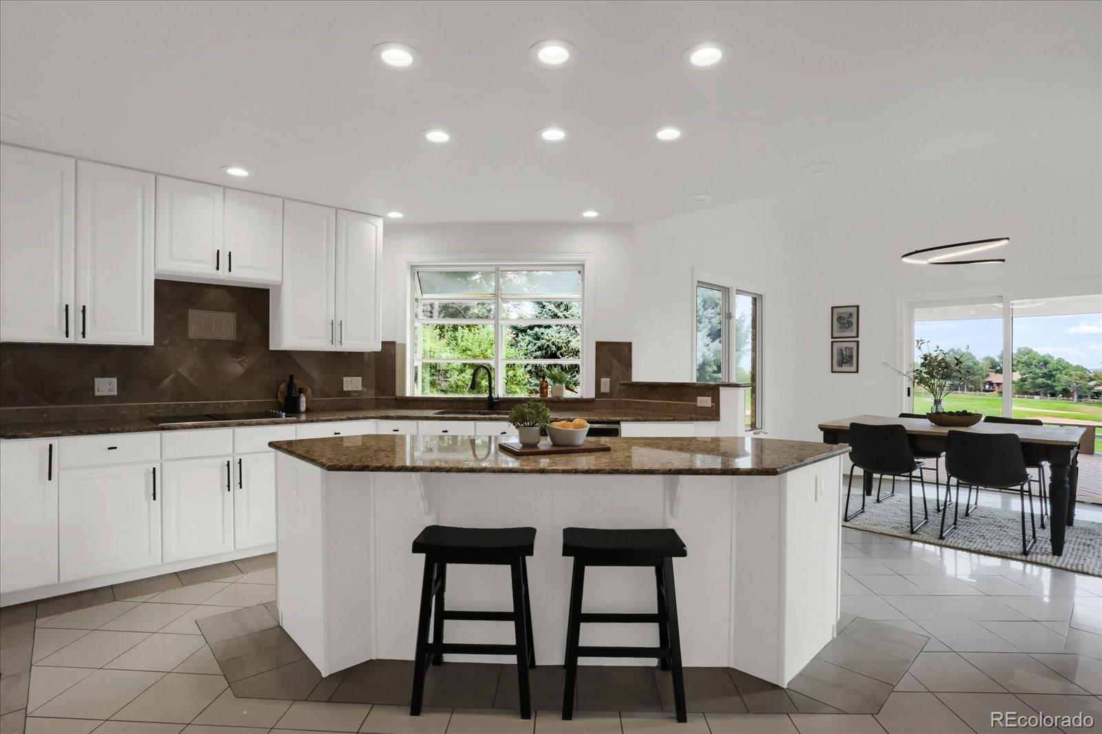 9486 La Costa Lane