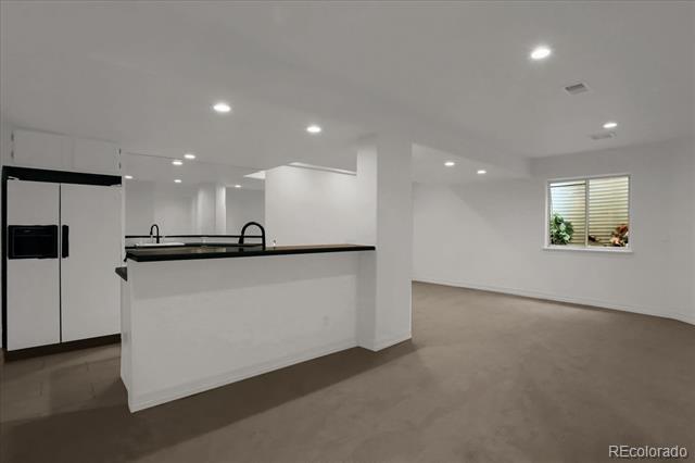 9486 La Costa Lane