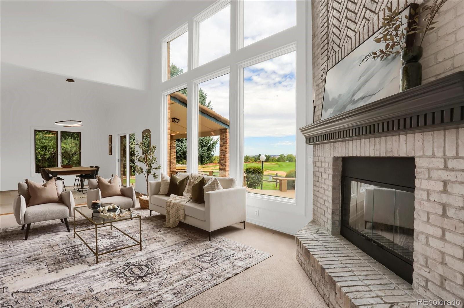 9486 La Costa Lane