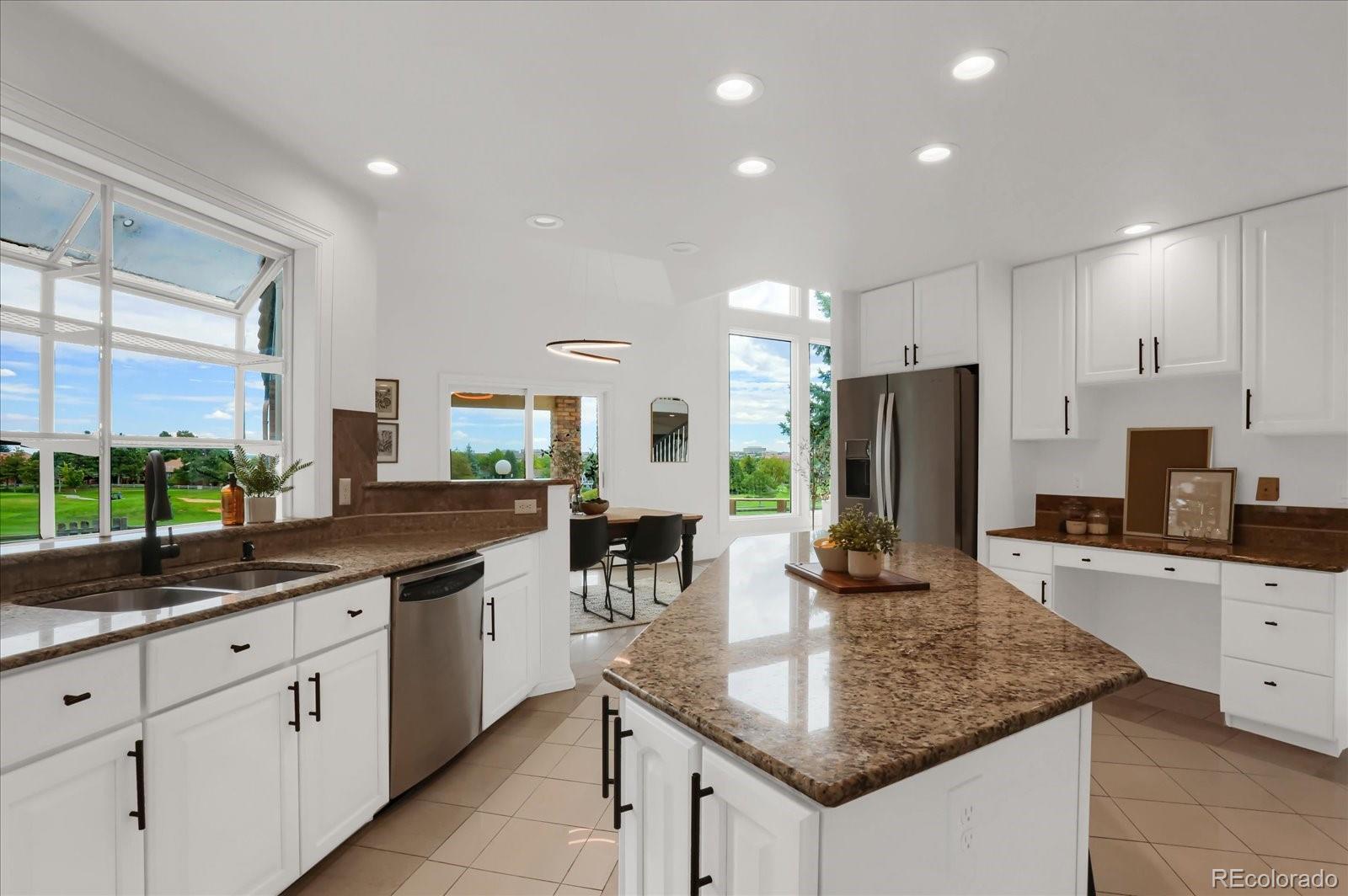 9486 La Costa Lane