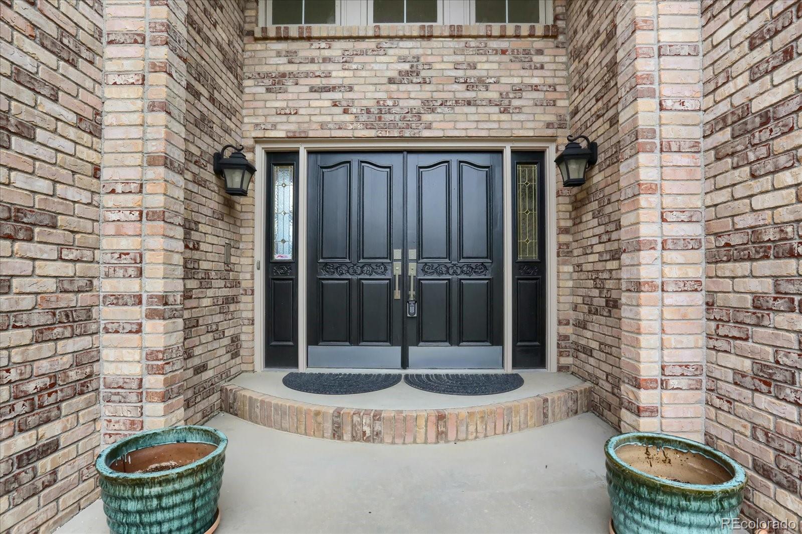 9486 La Costa Lane