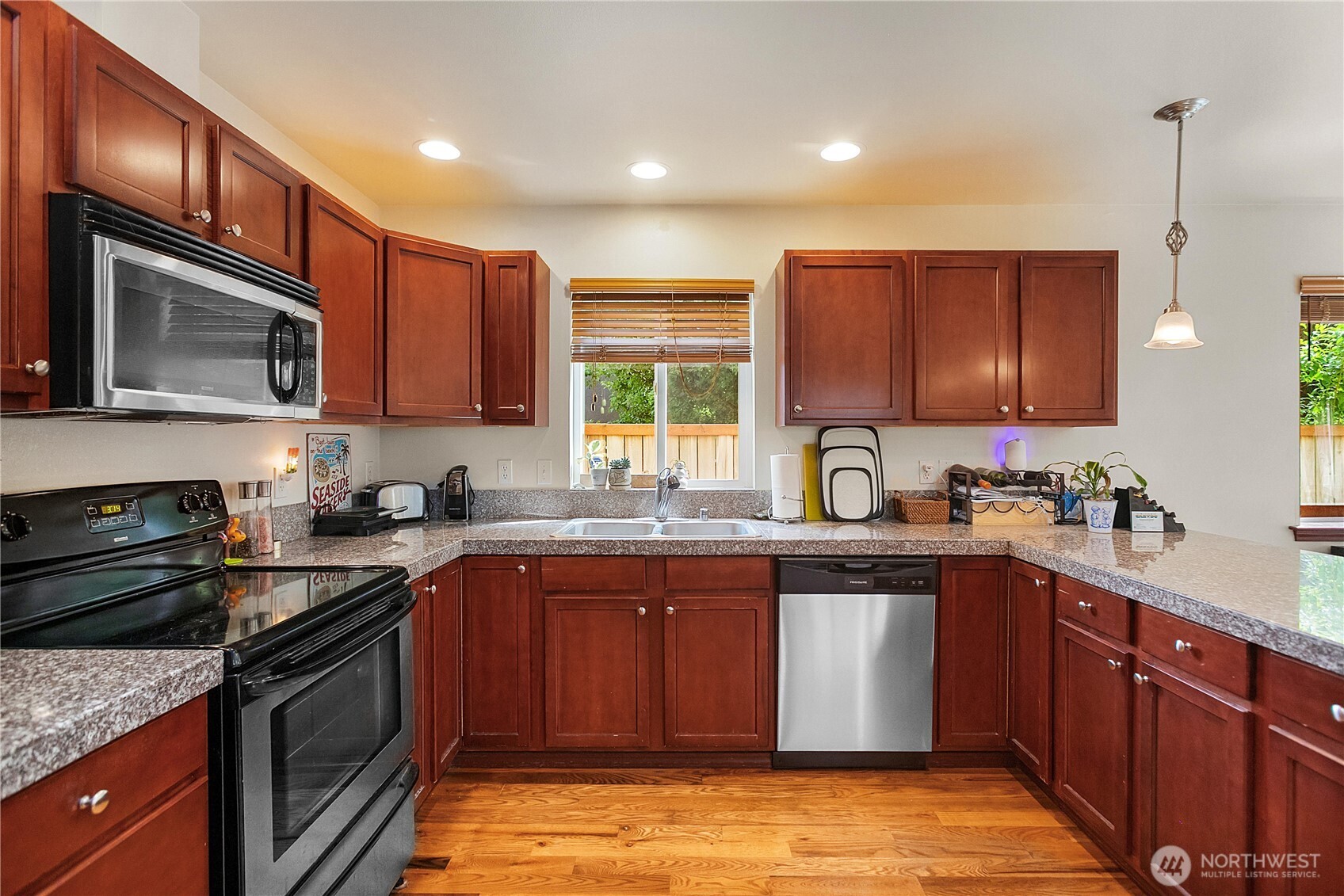 1325 Marguerite Avenue