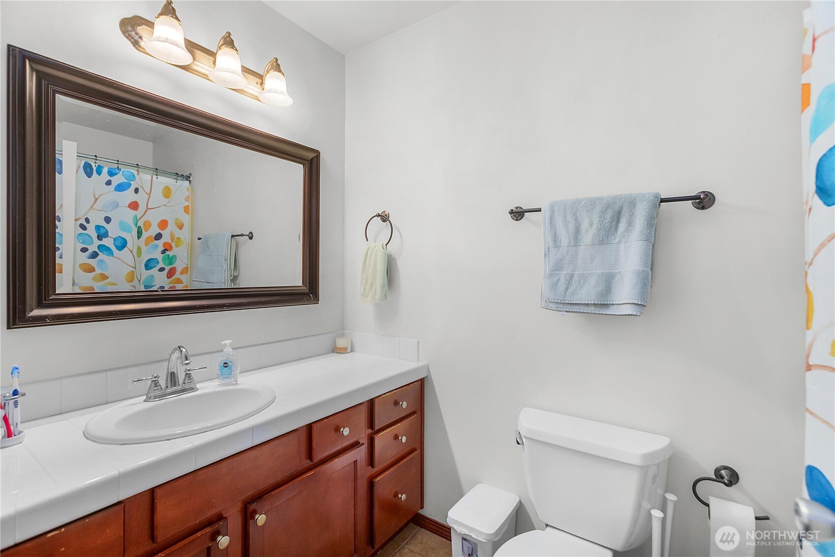 1325 Marguerite Avenue