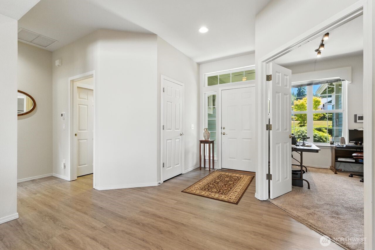 23 Seaway Place