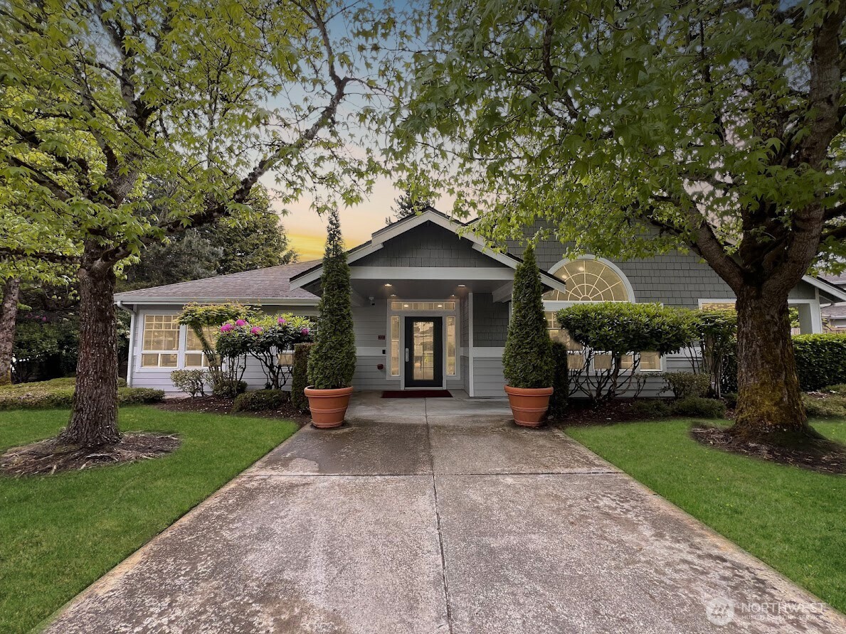15150 140th Way SE Unit: M201