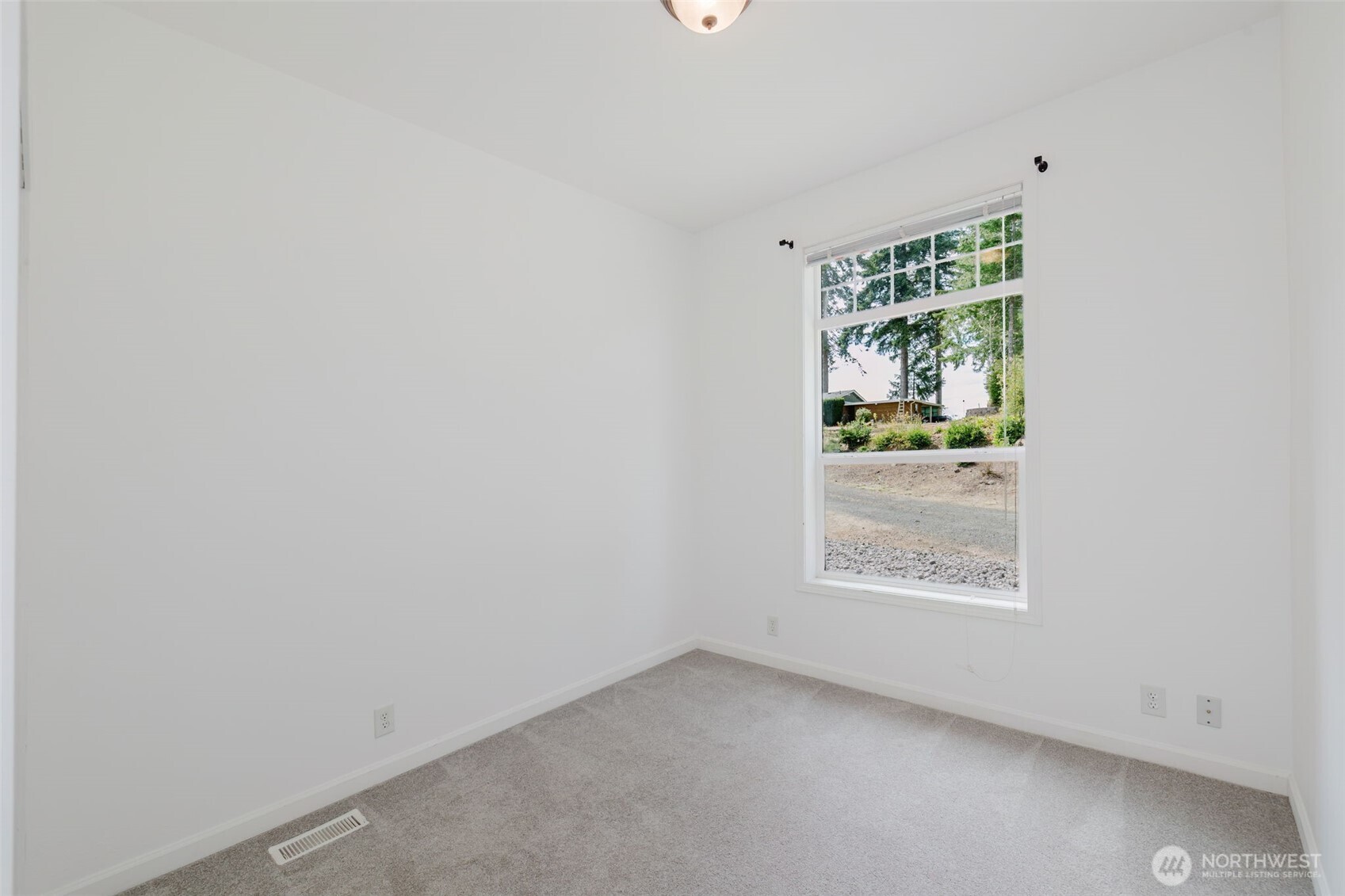 2683 Ridgecrest Drive W