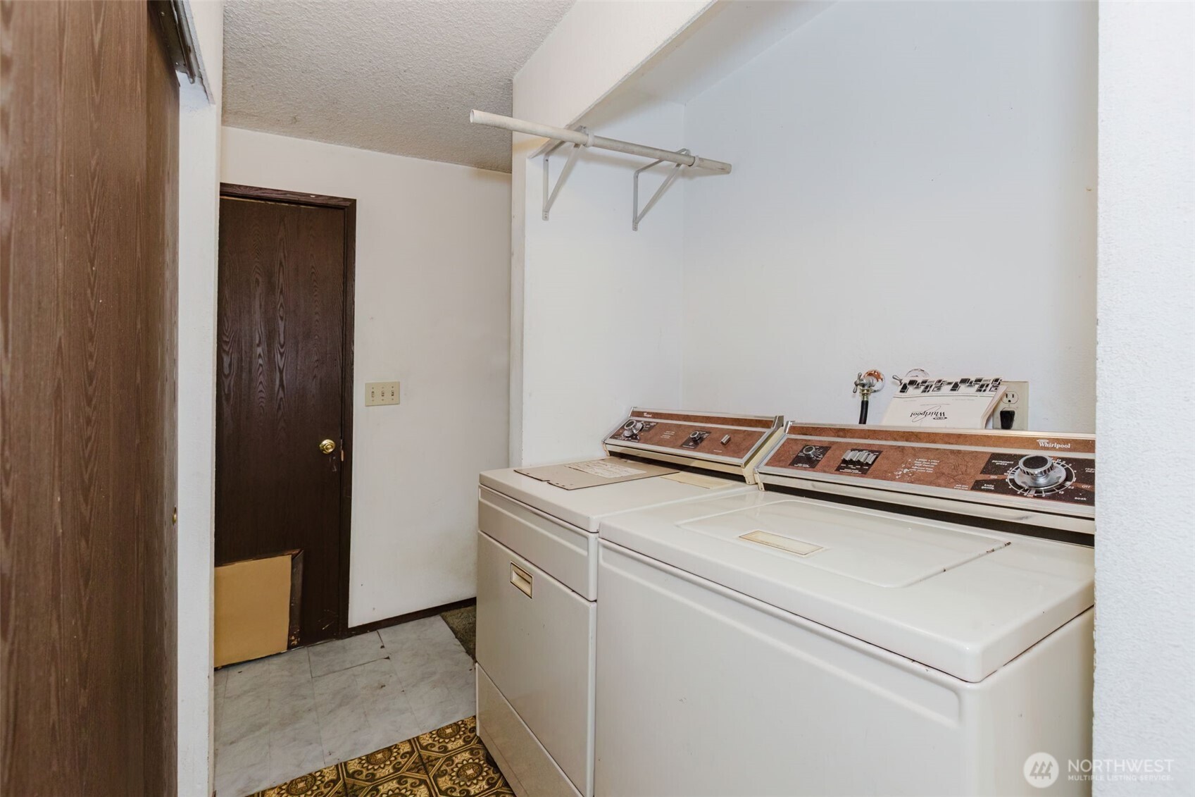 802 California Avenue SE