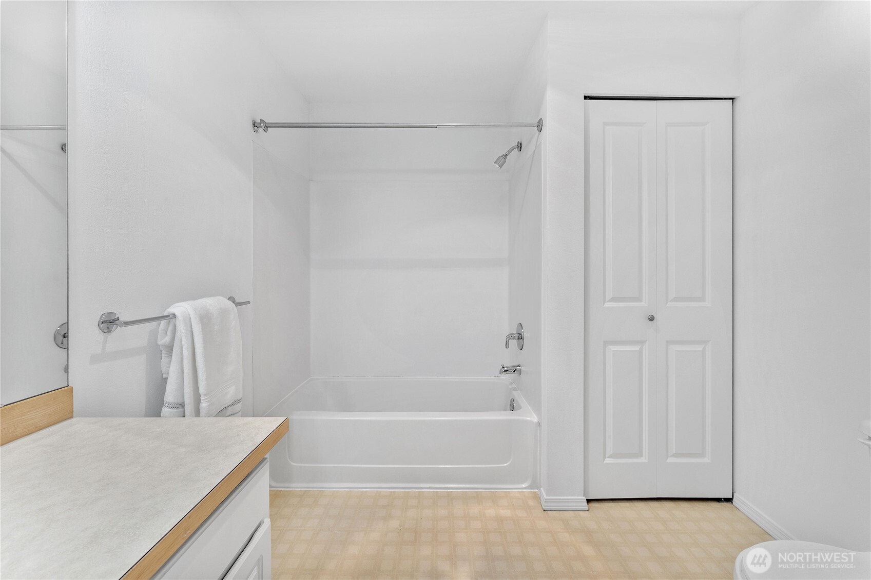 6515 134th Place SE Unit: F3