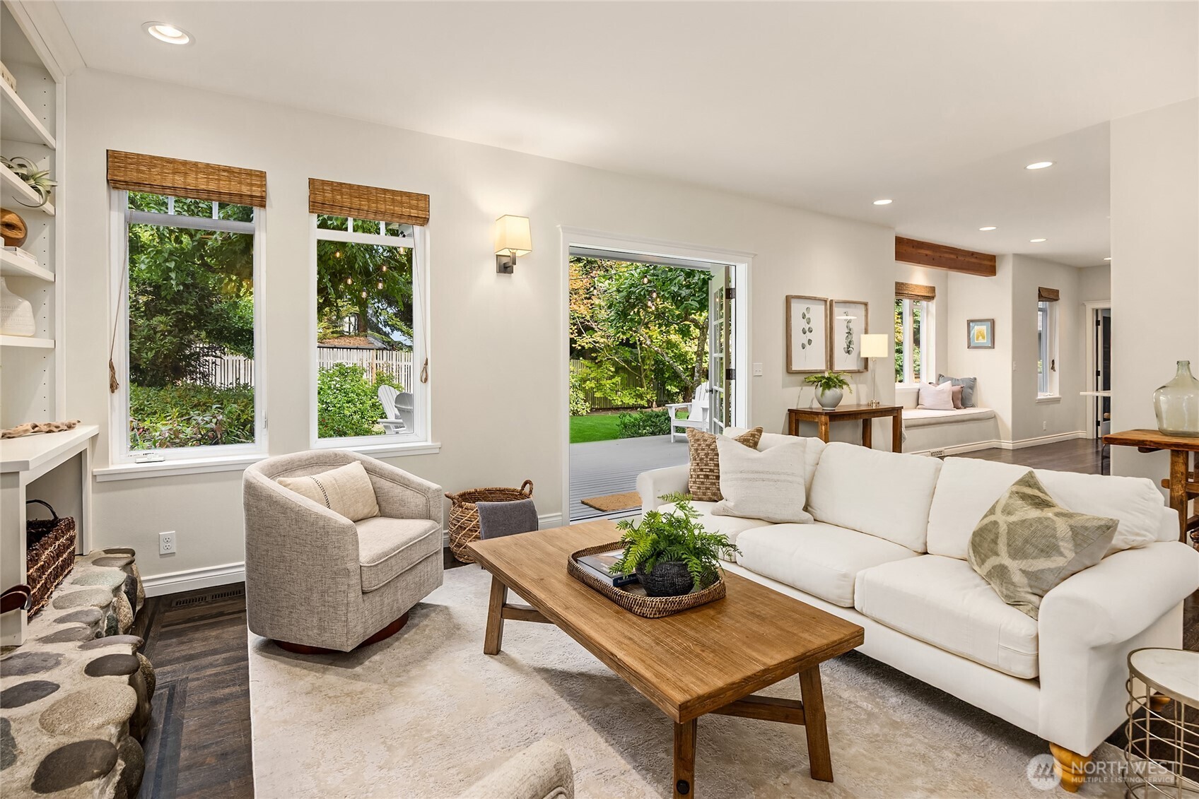 7551 Madrona Drive NE