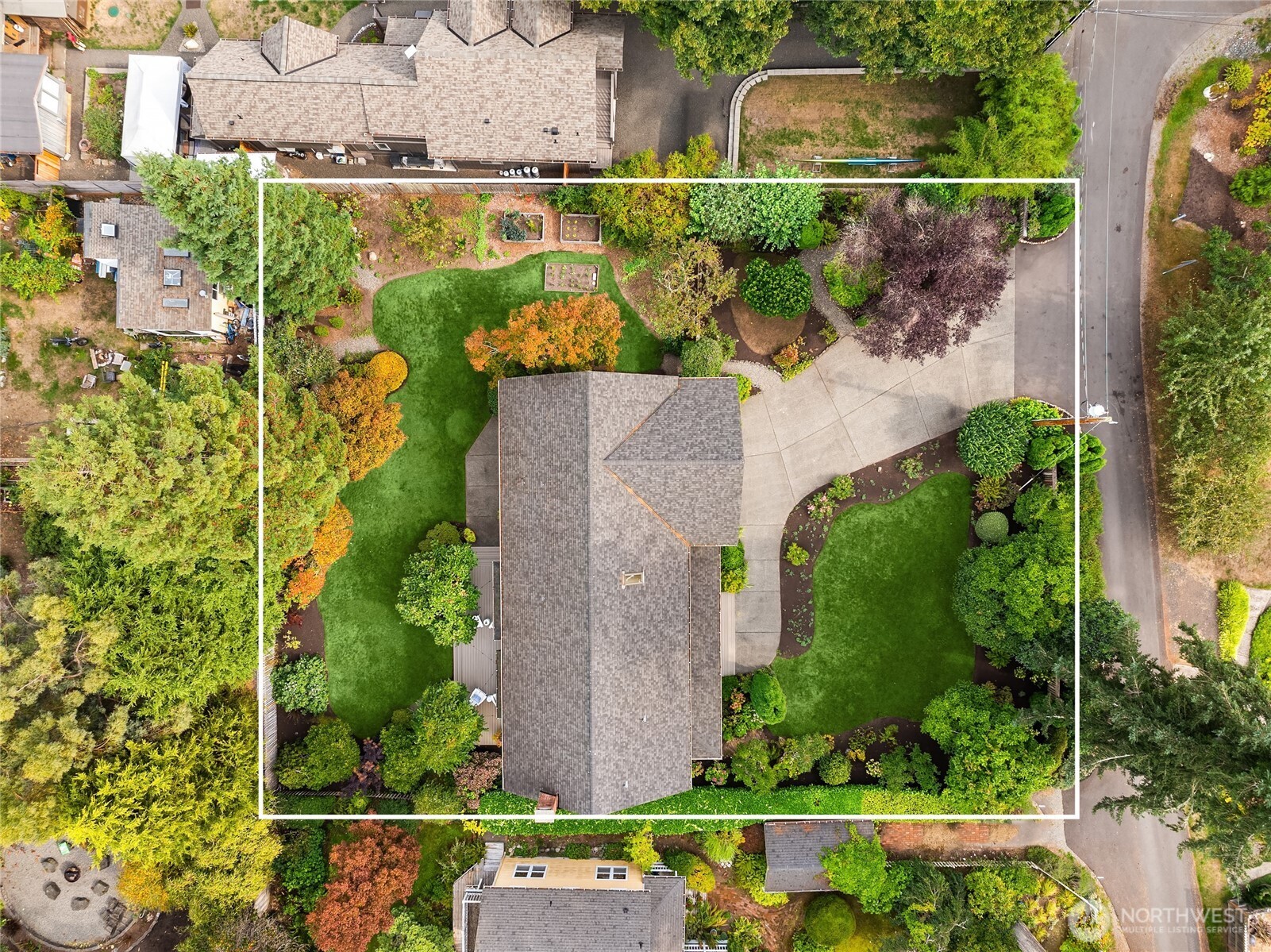 7551 Madrona Drive NE