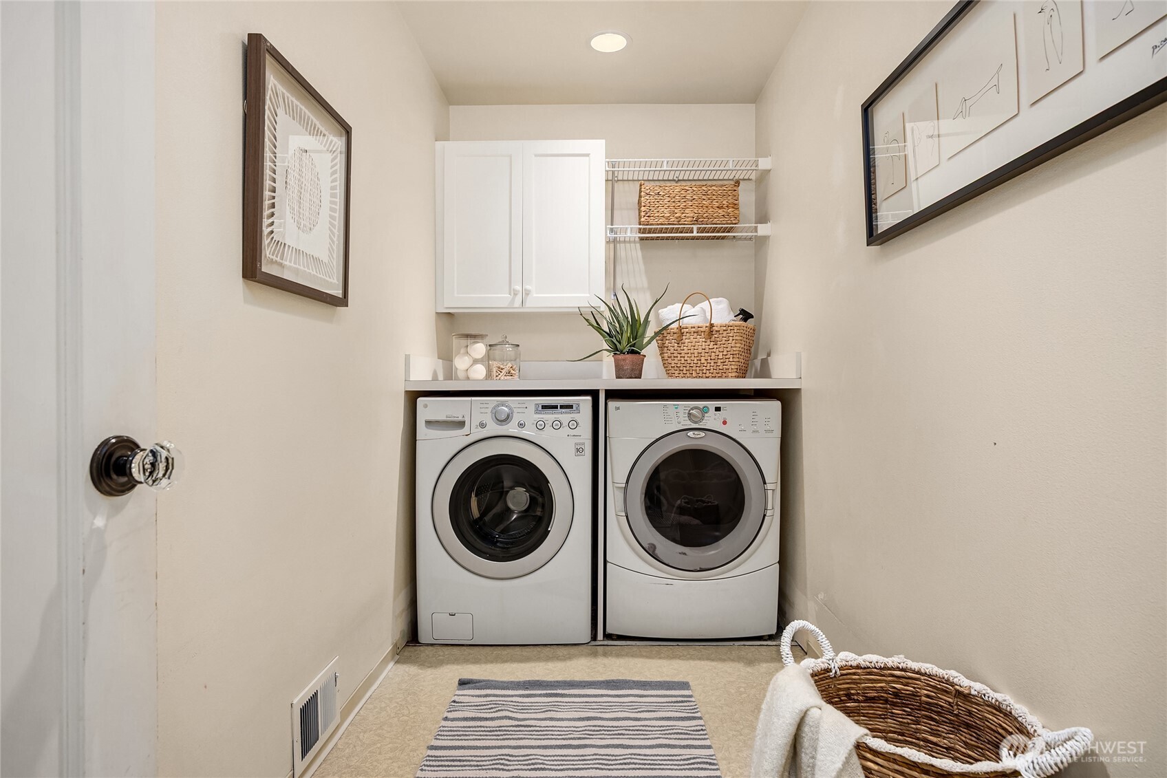 7551 Madrona Drive NE