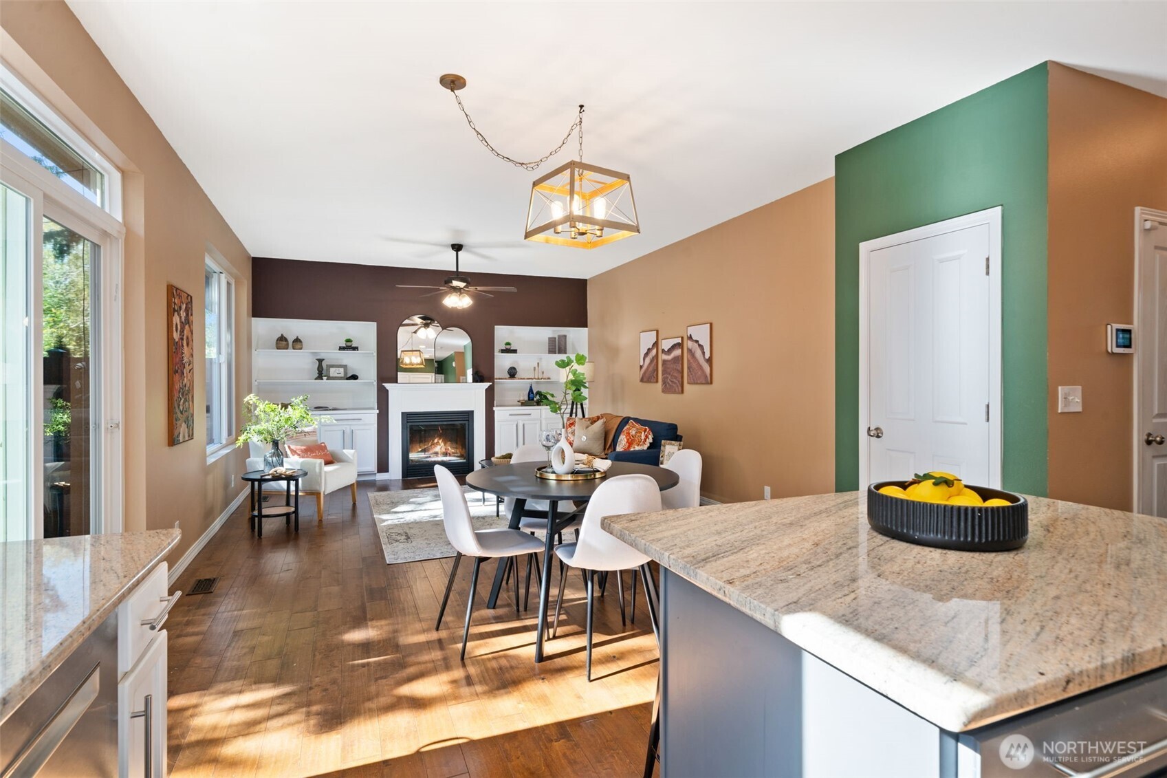 1330 NE Watland Street