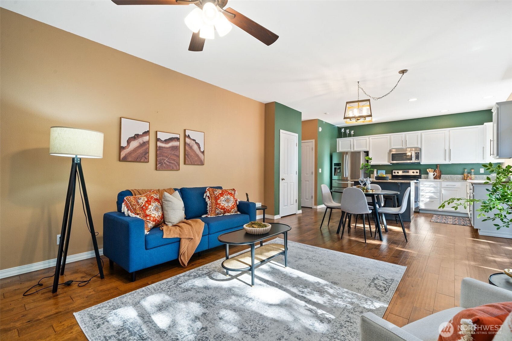 1330 NE Watland Street