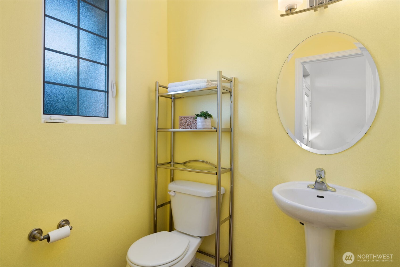 1330 NE Watland Street