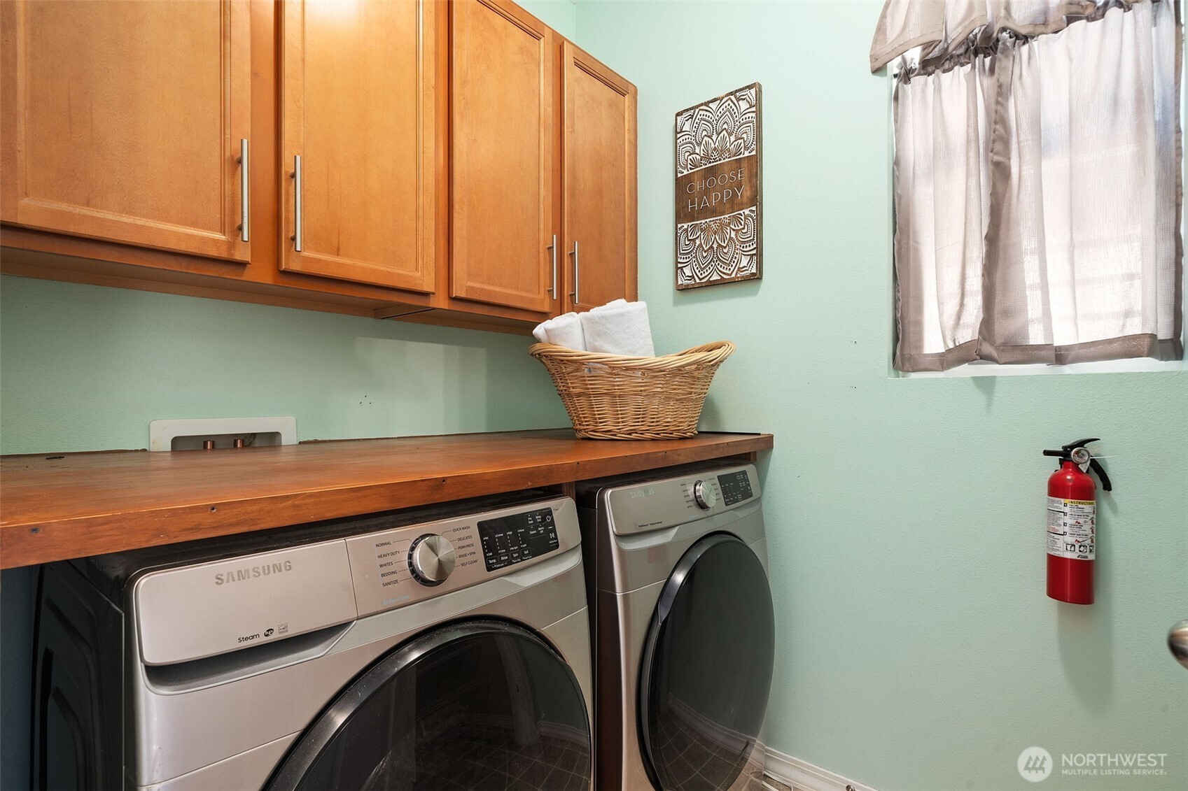 1330 NE Watland Street