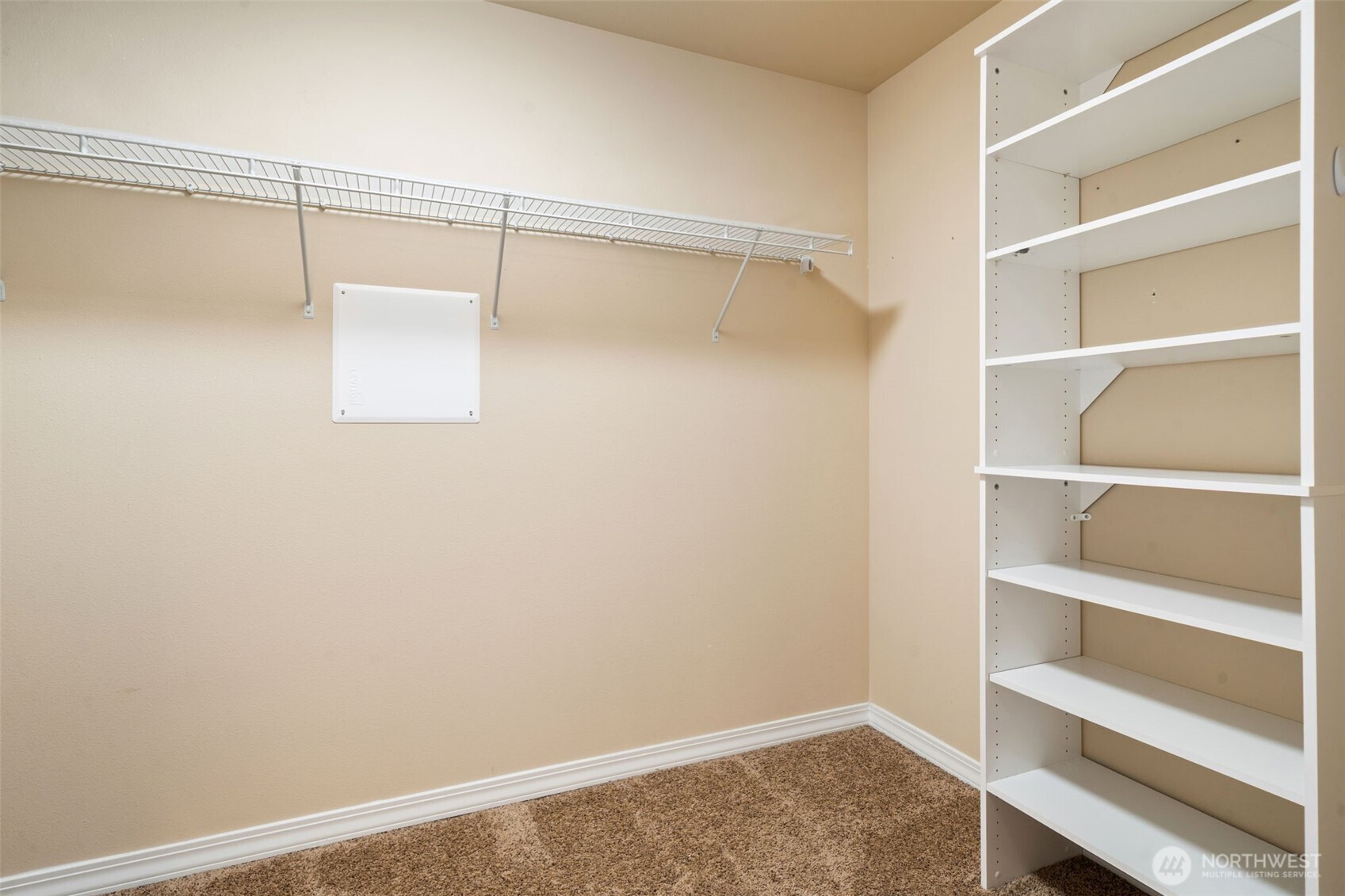 1330 NE Watland Street