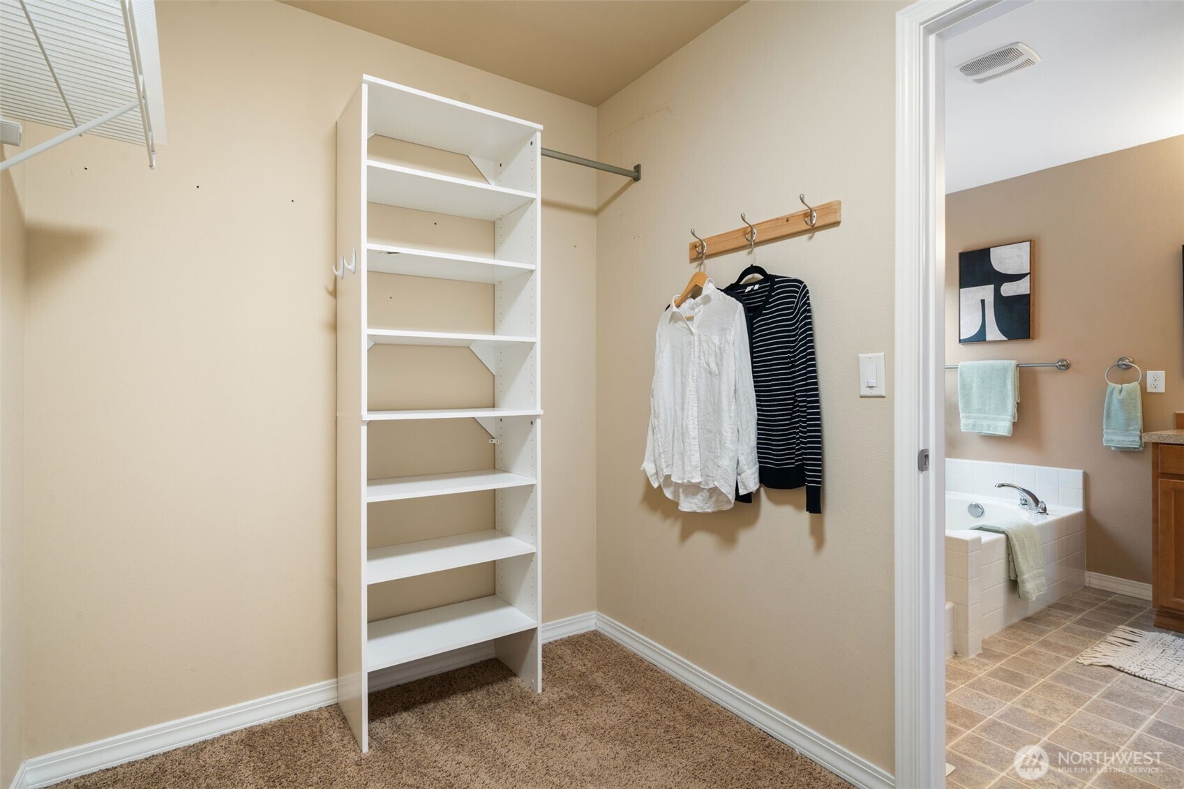 1330 NE Watland Street