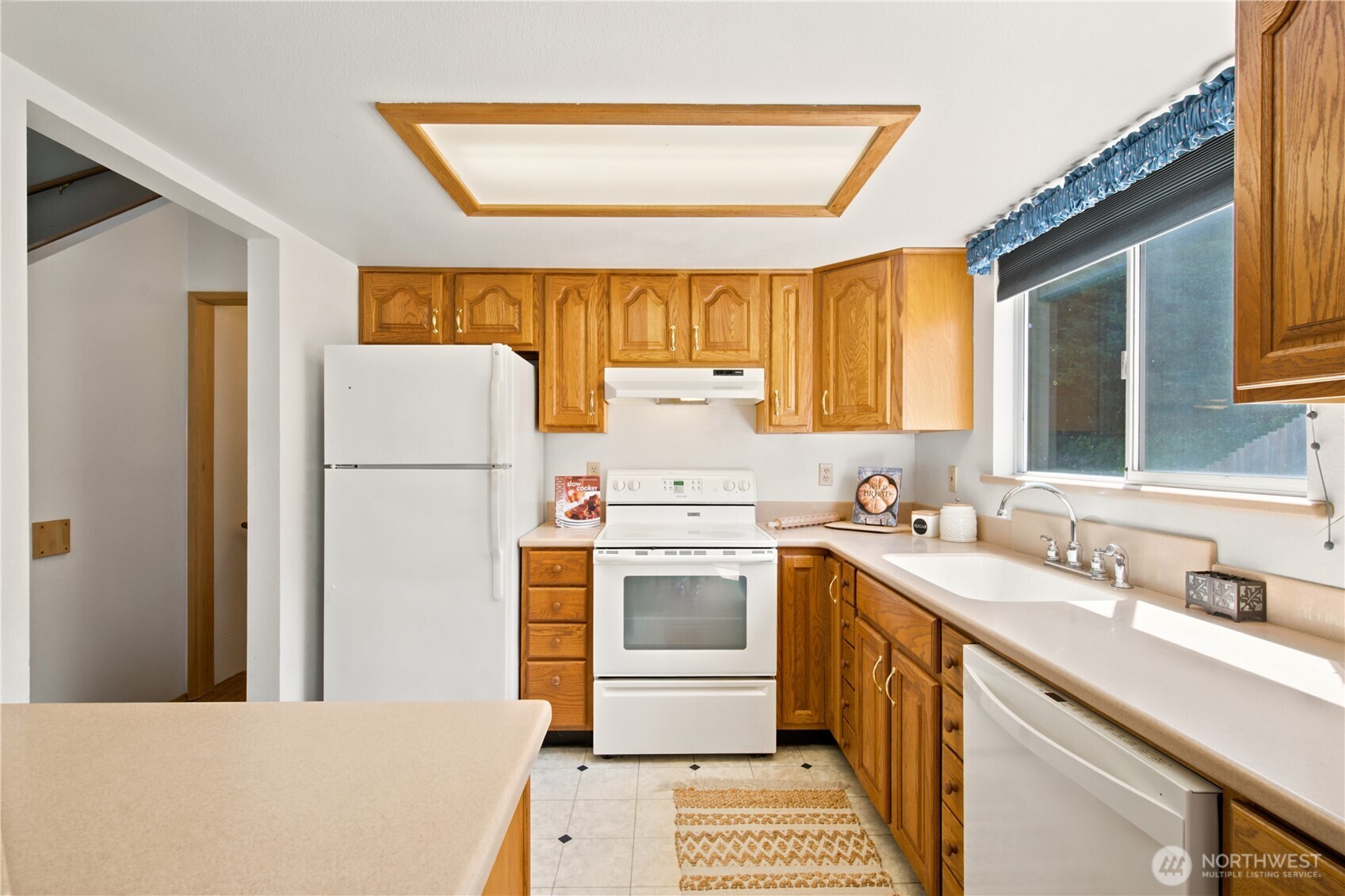 1059 NE Regal Court