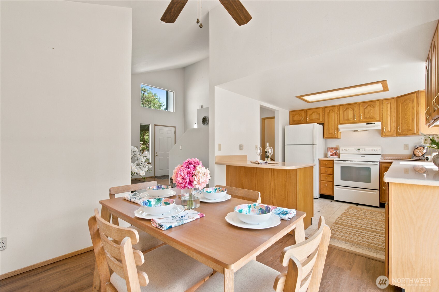 1059 NE Regal Court