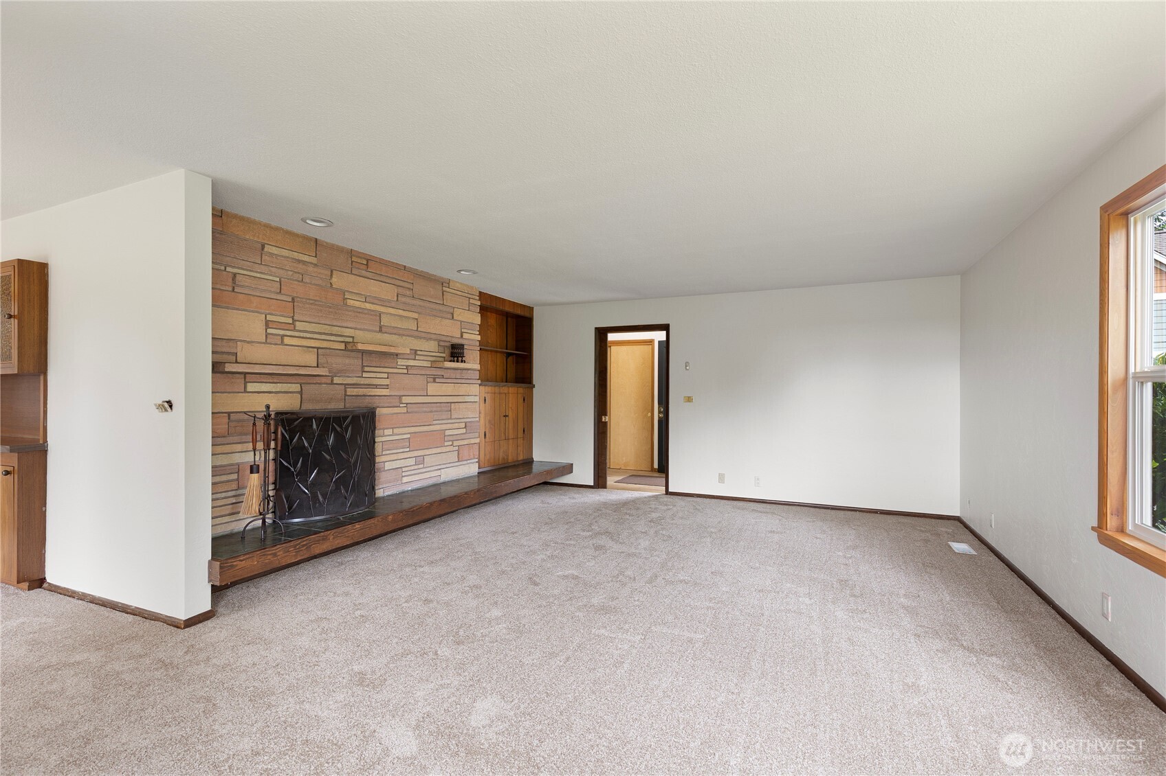2012 Jackson Drive NW