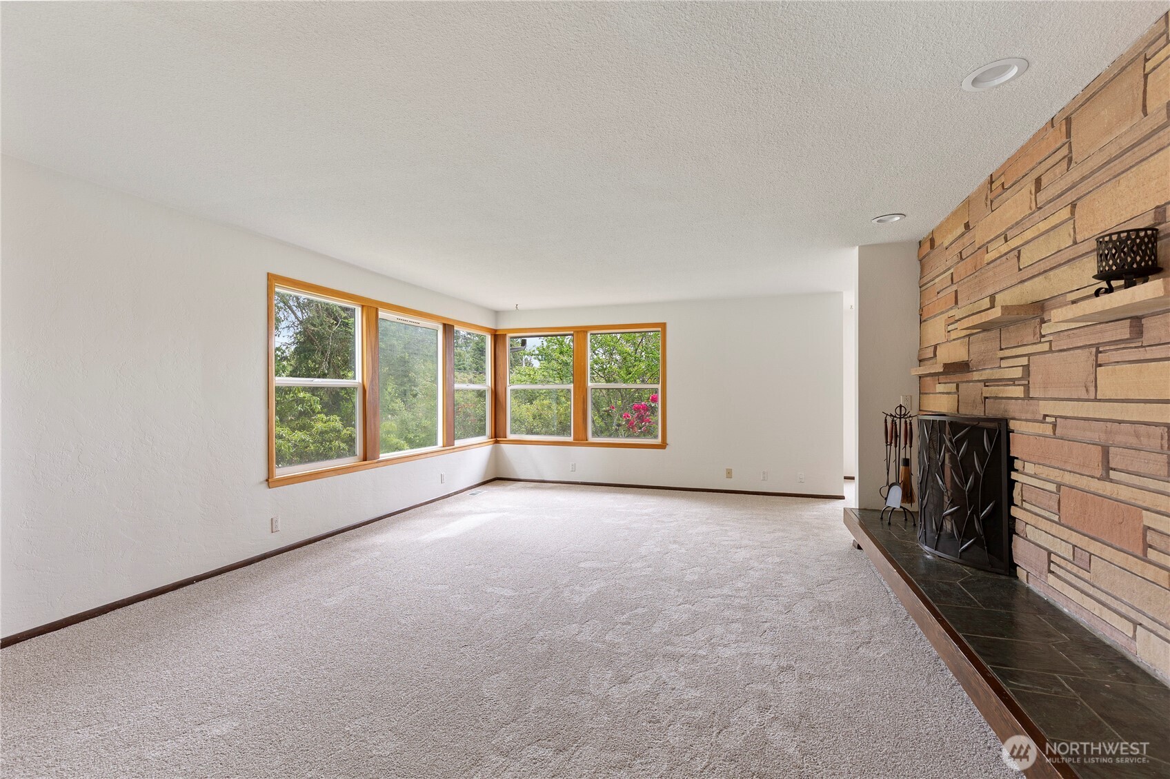 2012 Jackson Drive NW