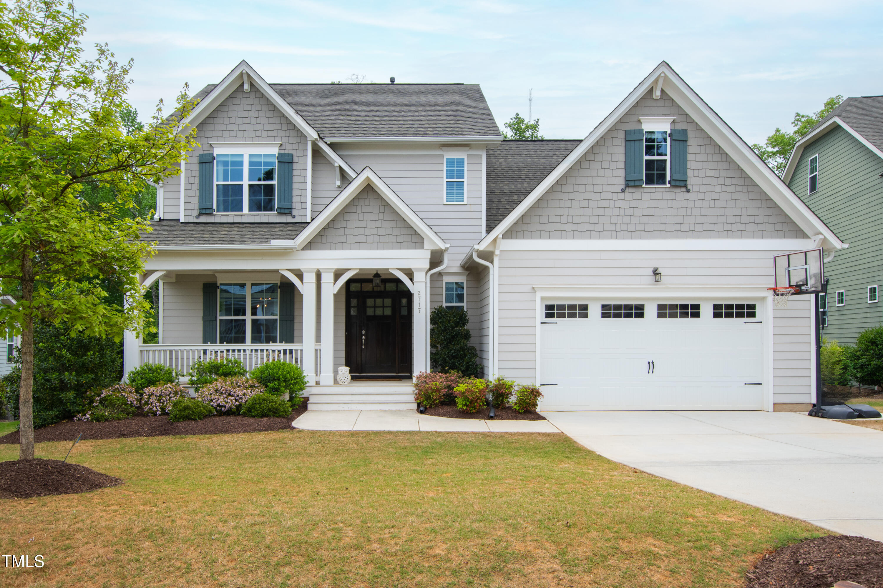 2717 Cutleaf Drive