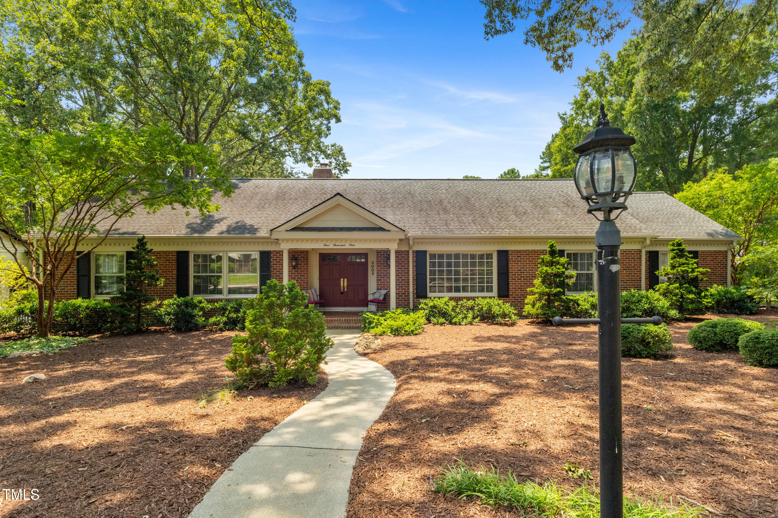 4009 Pepperton Drive