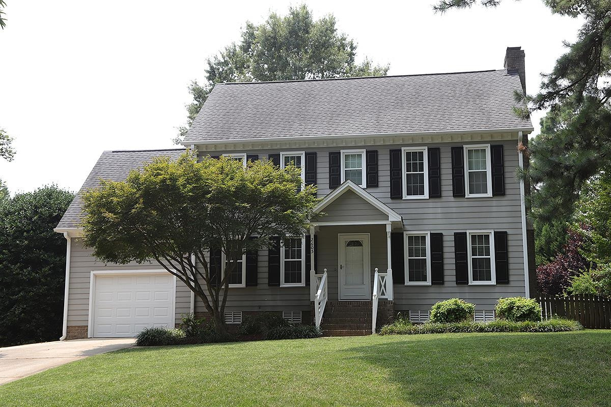 2605 Hiking Trail