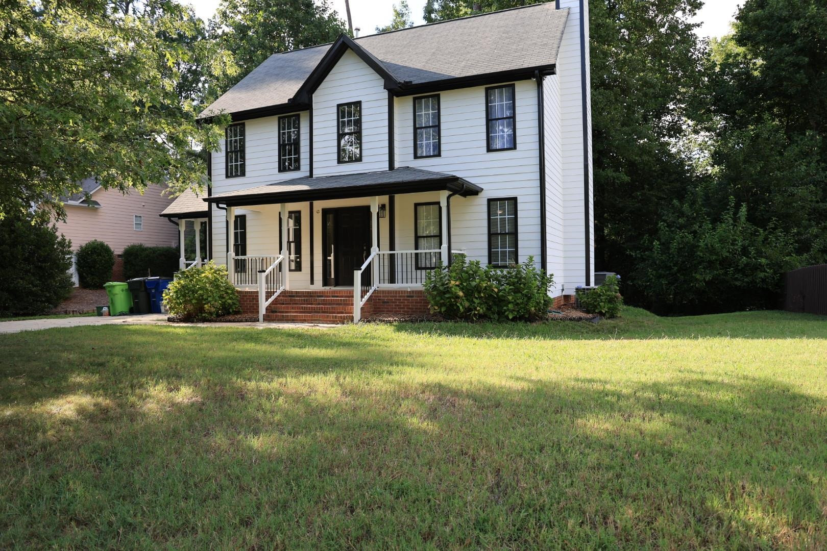 2712 Tryon Pines Drive