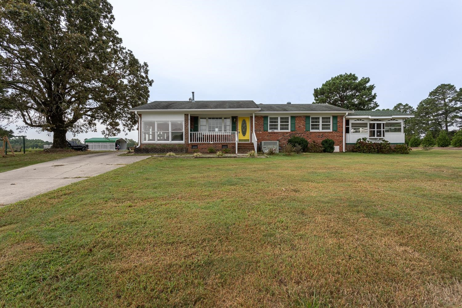 1240 Darius Pearce Road