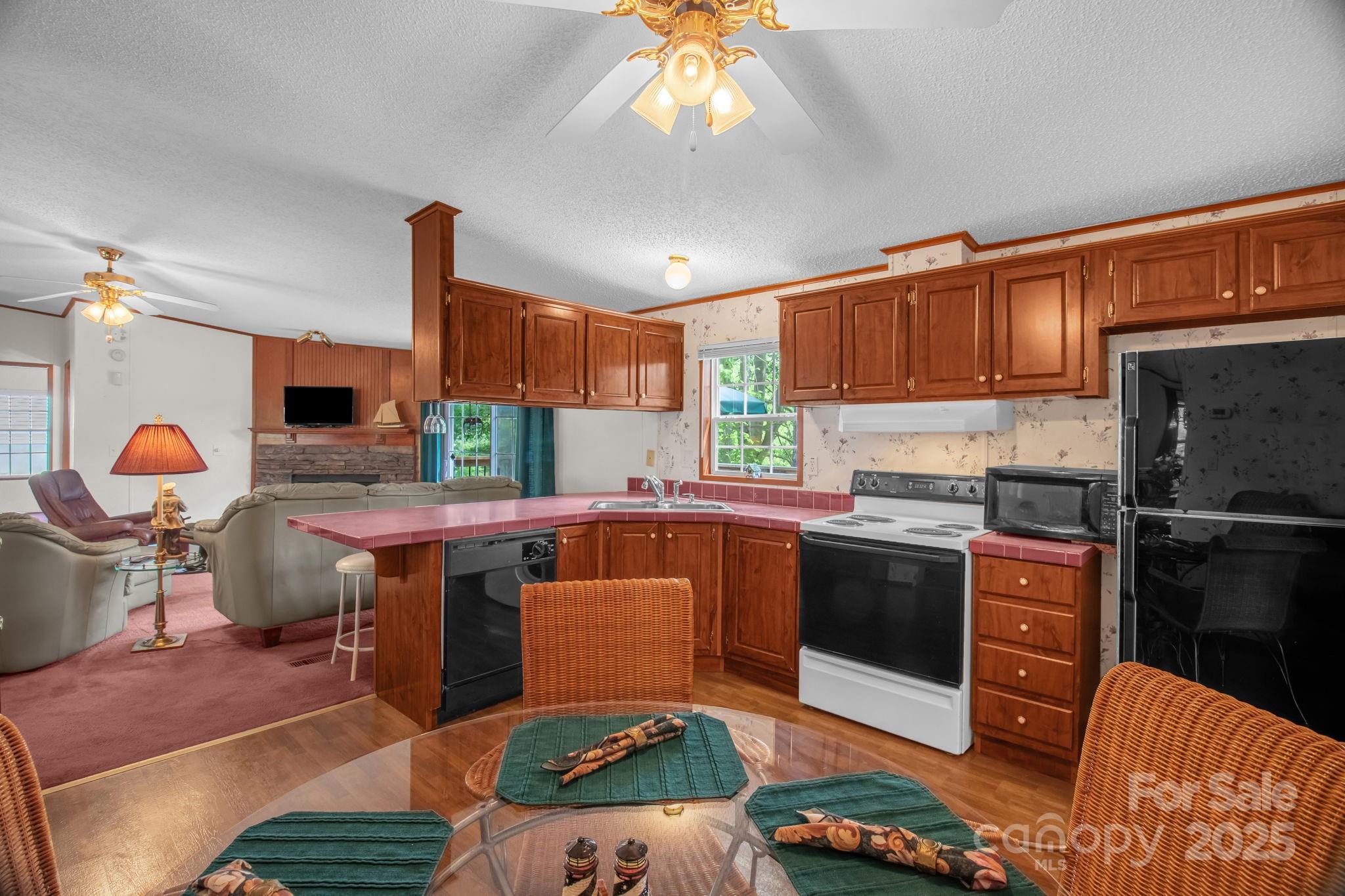 7232 Executive Circle