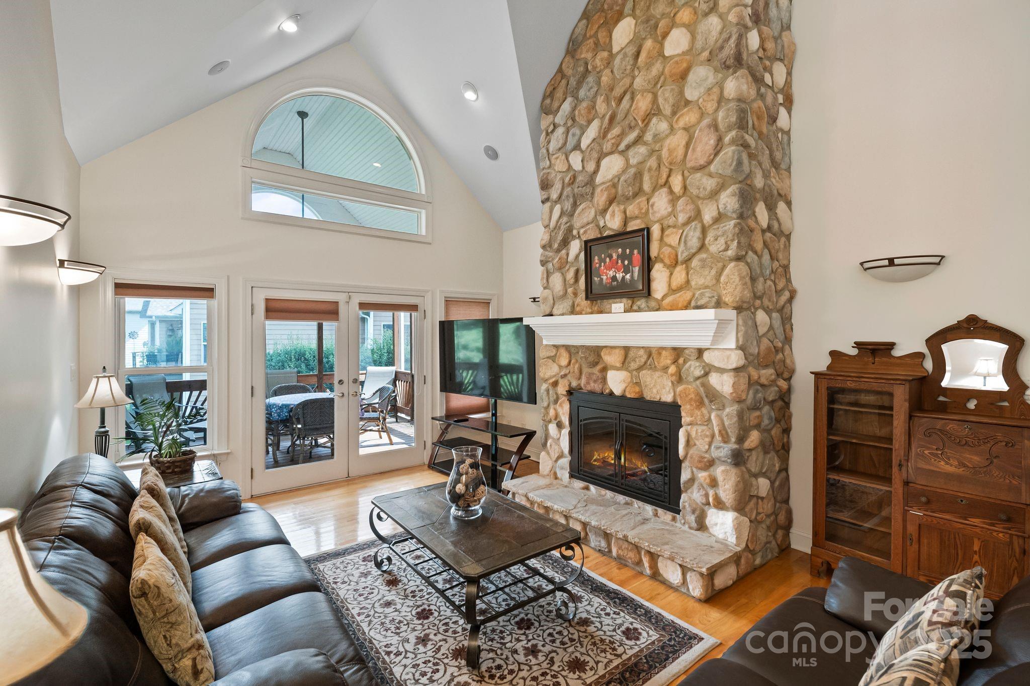 8918 Beach Bluff Court