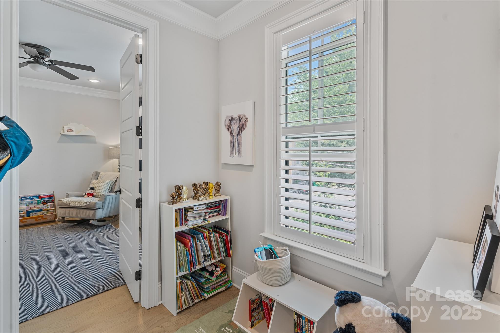 1111 Parkside Greenway Drive