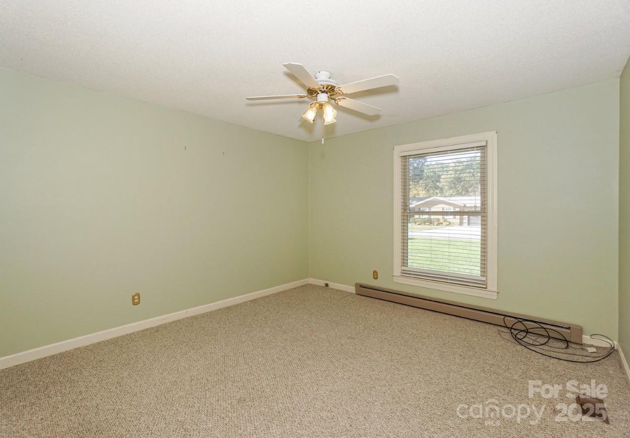 5166 Glenwood Street