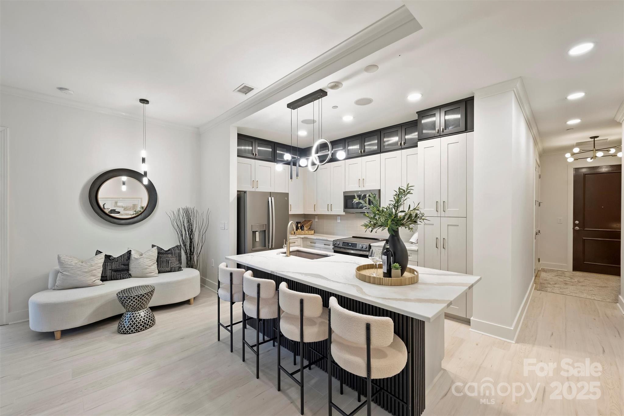 230 S Tryon Street Unit: 307