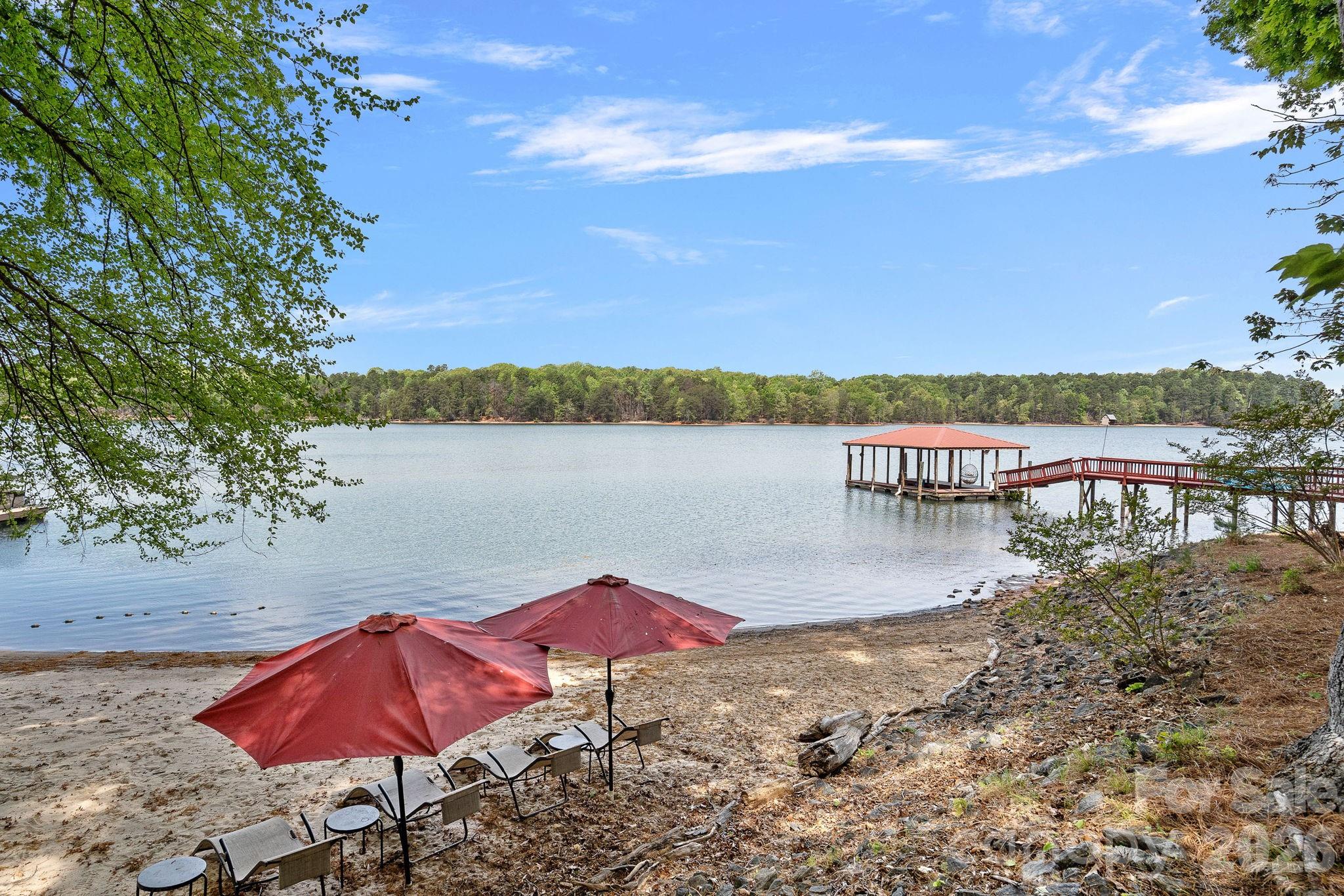 139 Hawks Point Drive