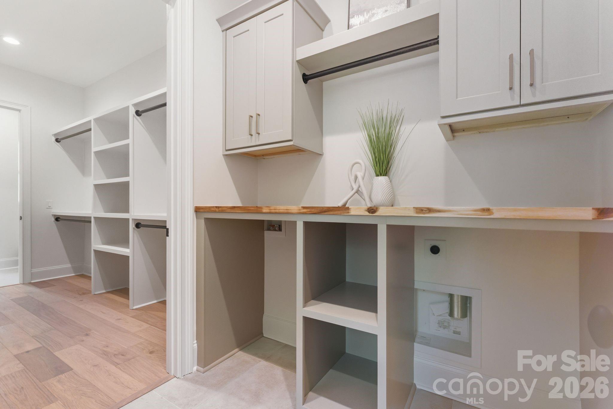 6528 Great Blue Path Unit: 2