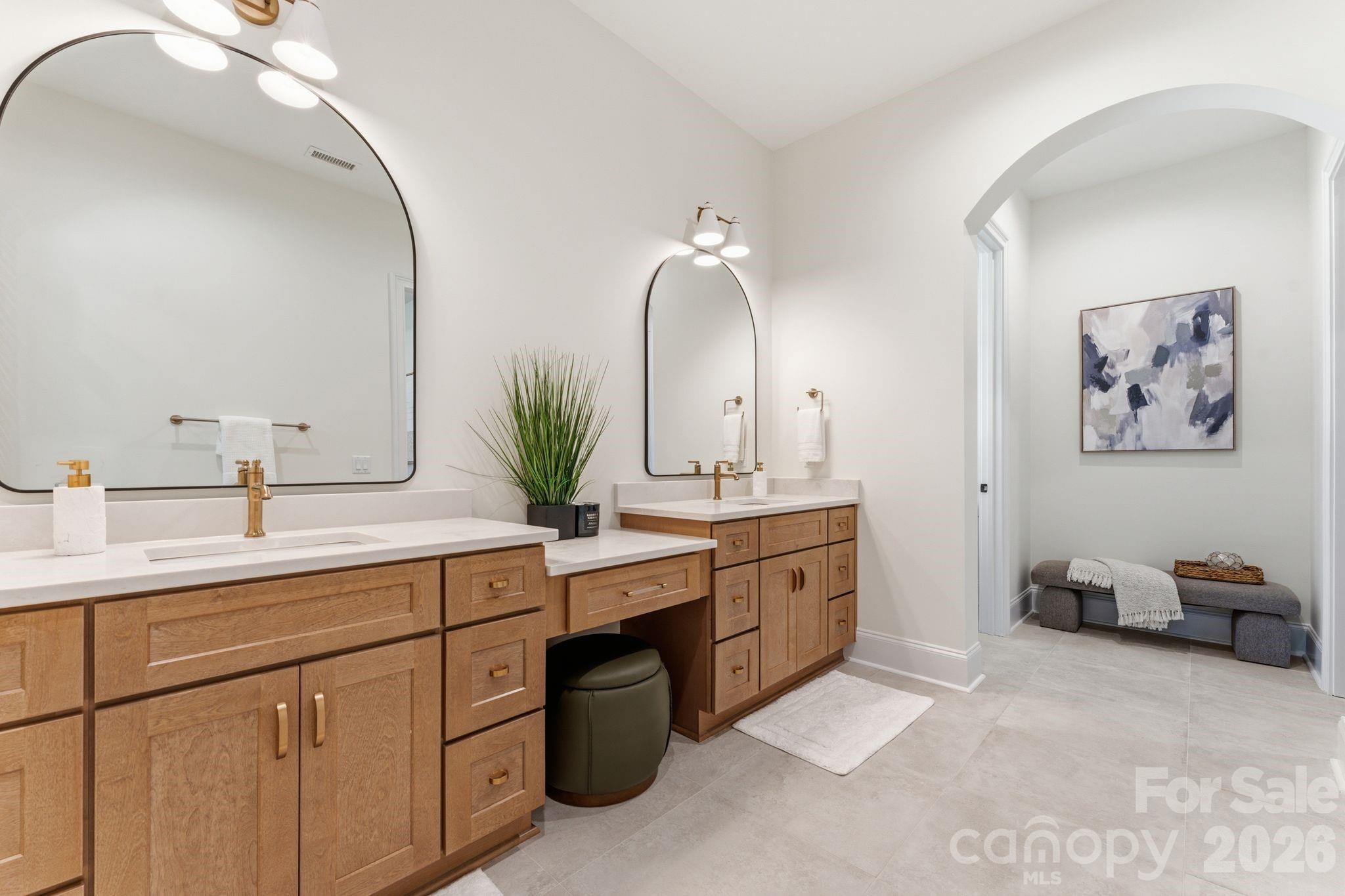 6528 Great Blue Path Unit: 2