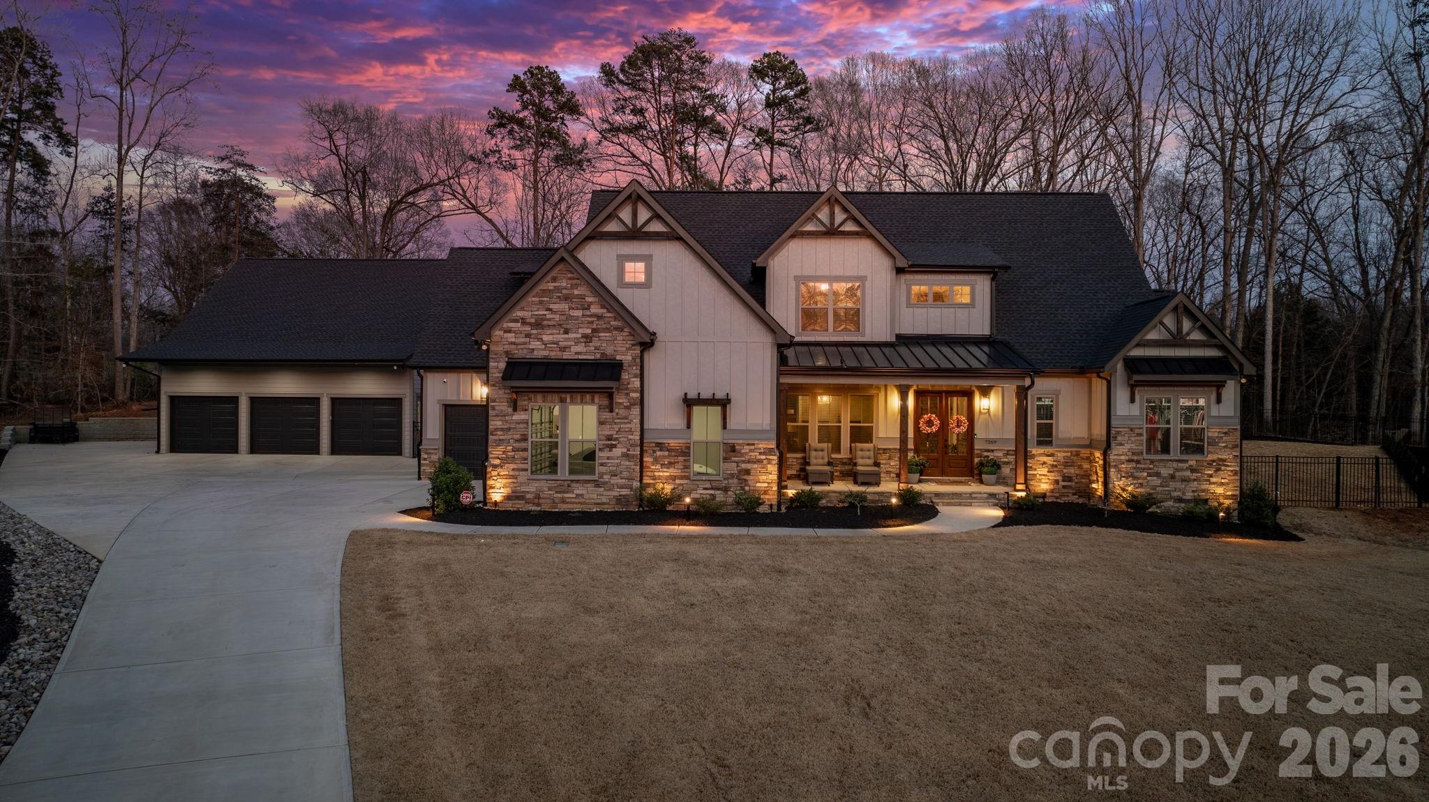 7269 Savannah Court