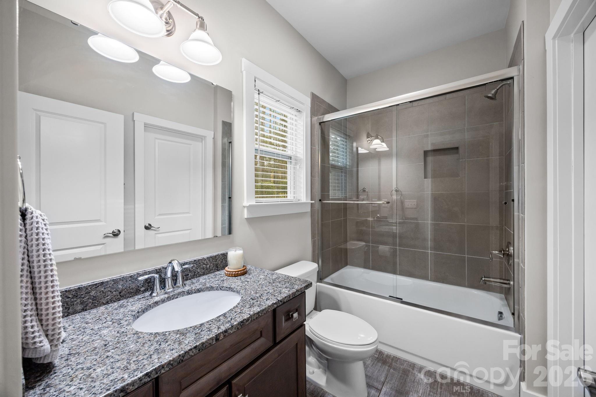 6354 Harbor Oaks Drive
