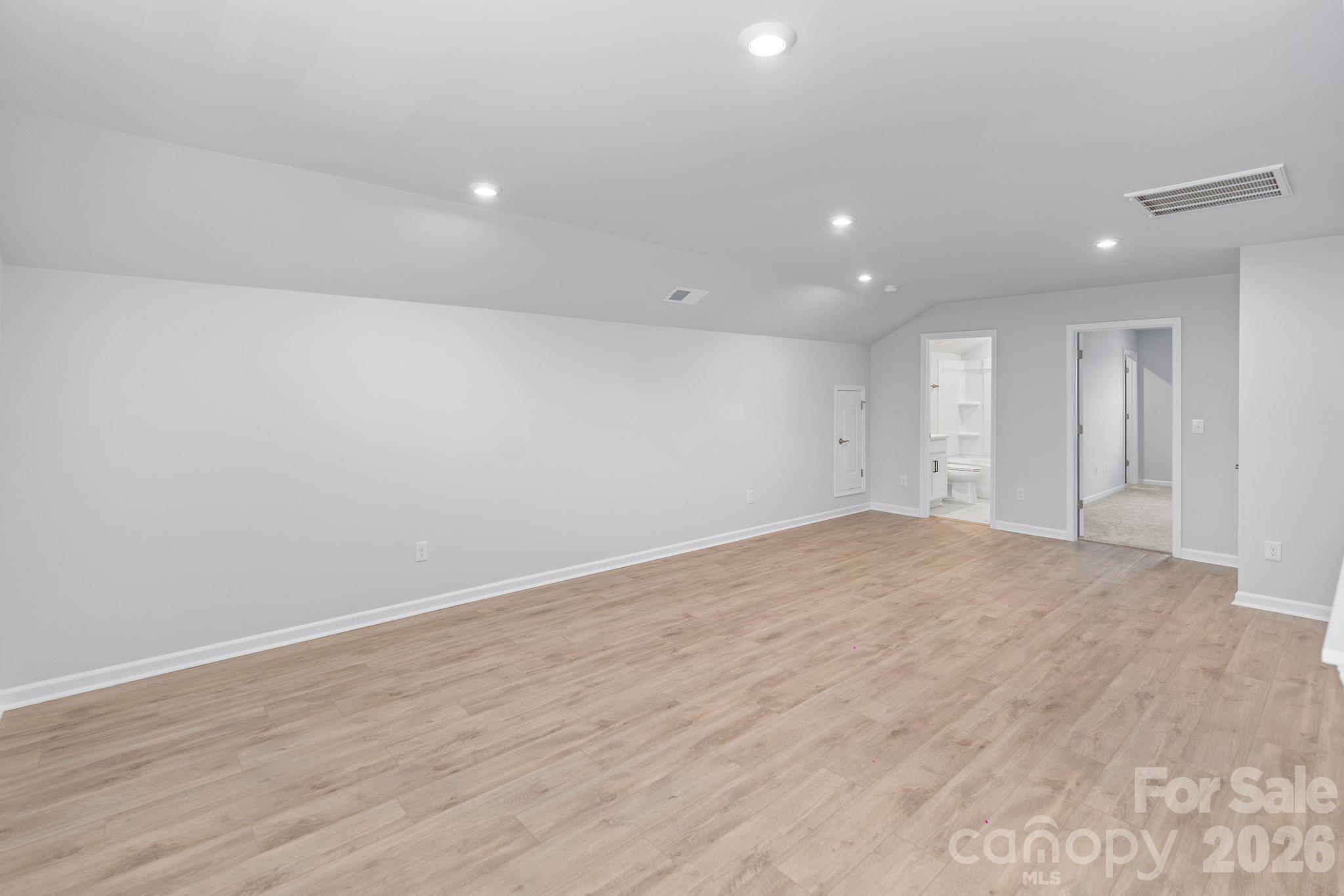 948 Exeter Drive