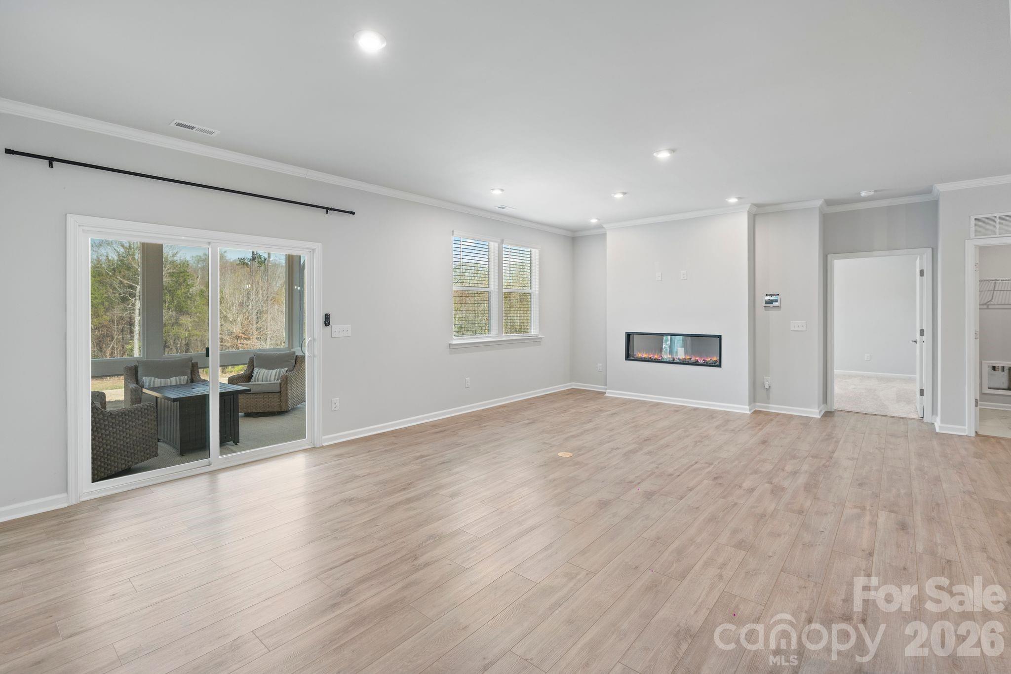 948 Exeter Drive