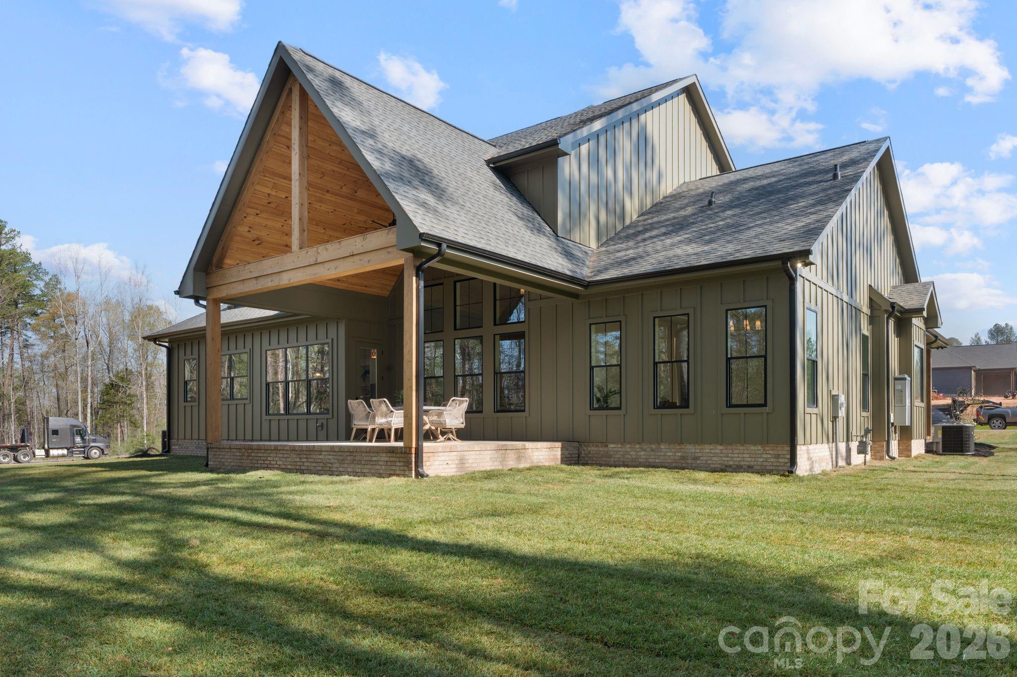 568 Longleaf Pine Lane