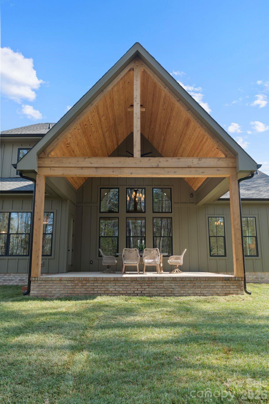 568 Longleaf Pine Lane