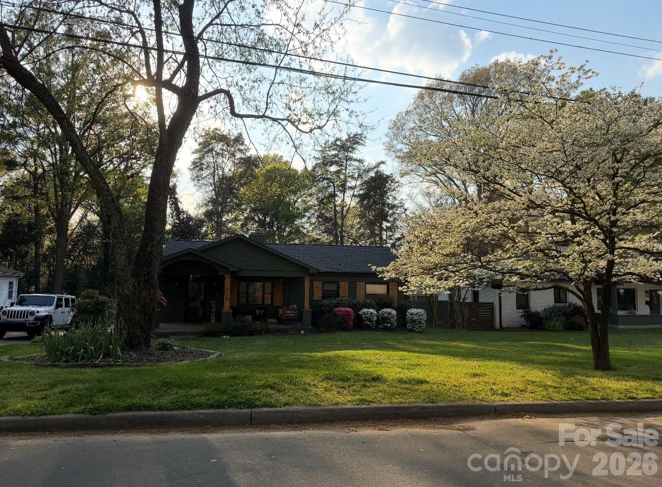 1715 Merry Oaks Road