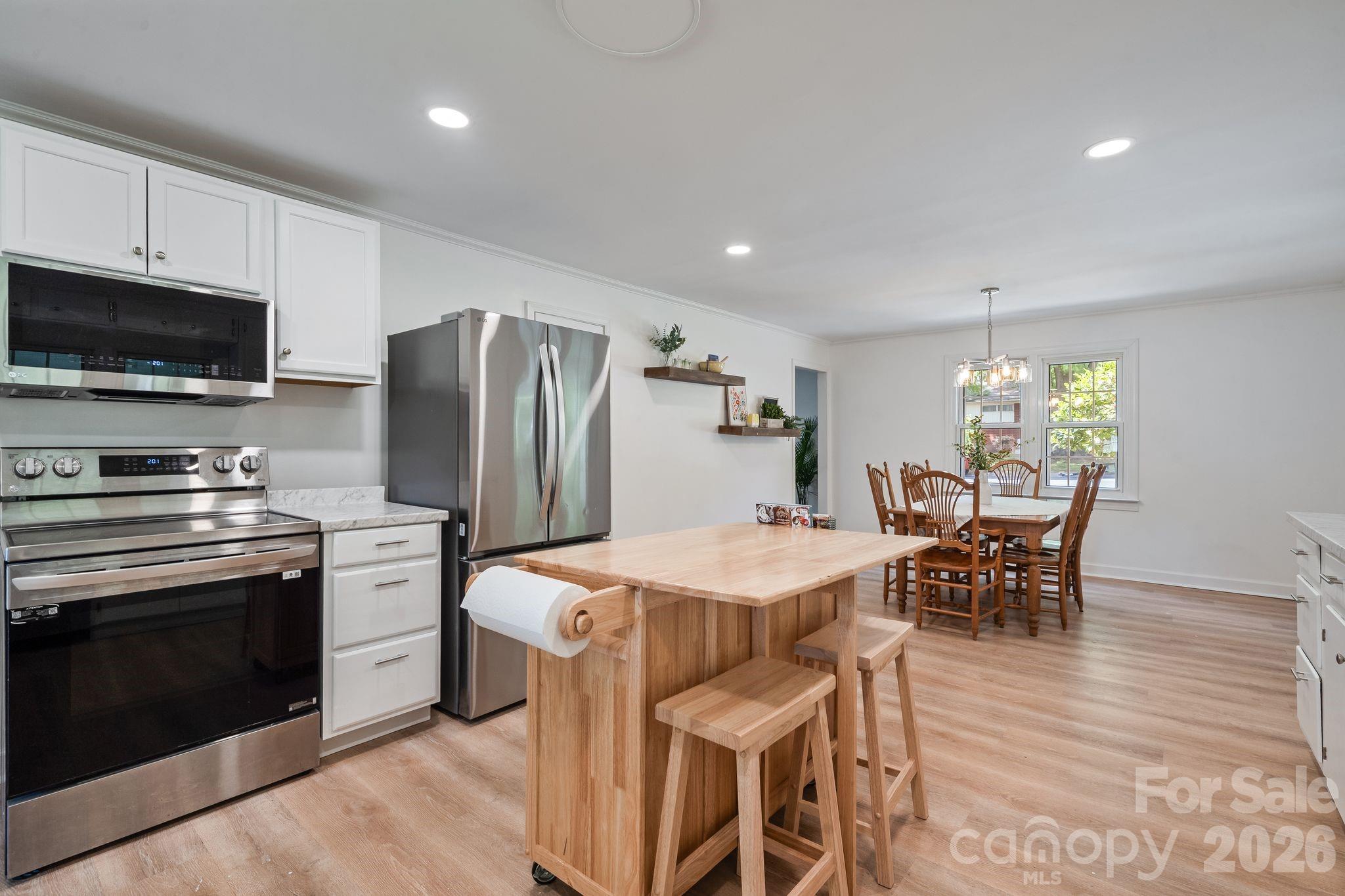 753 Carpenter Avenue