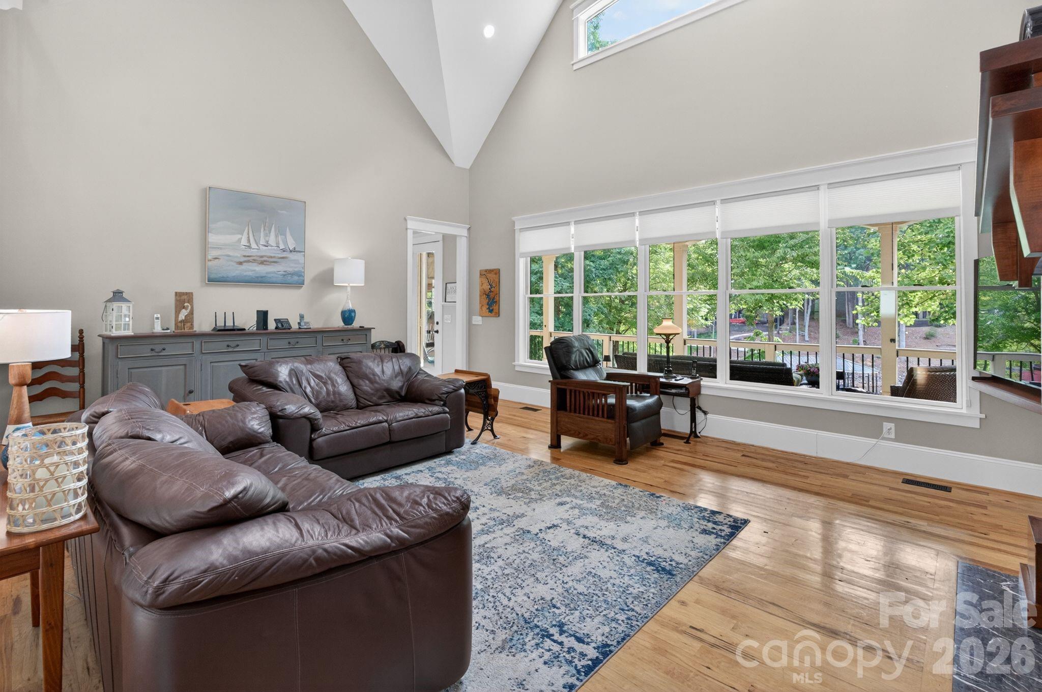 2243 Whiterock Court