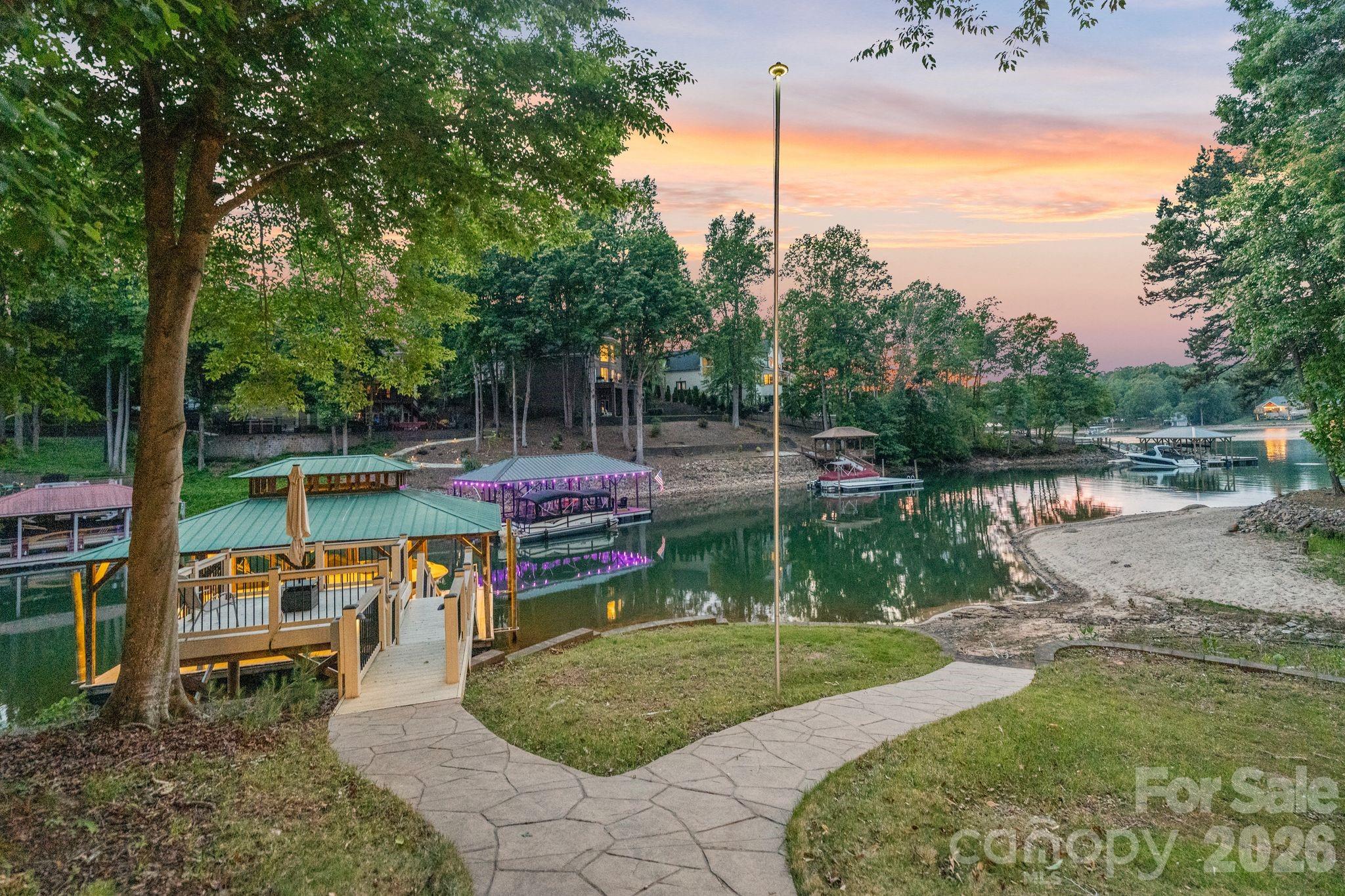 2243 Whiterock Court